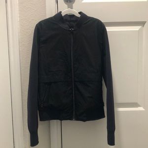 Lululemon Bomber Jacket size 4 (reversible)